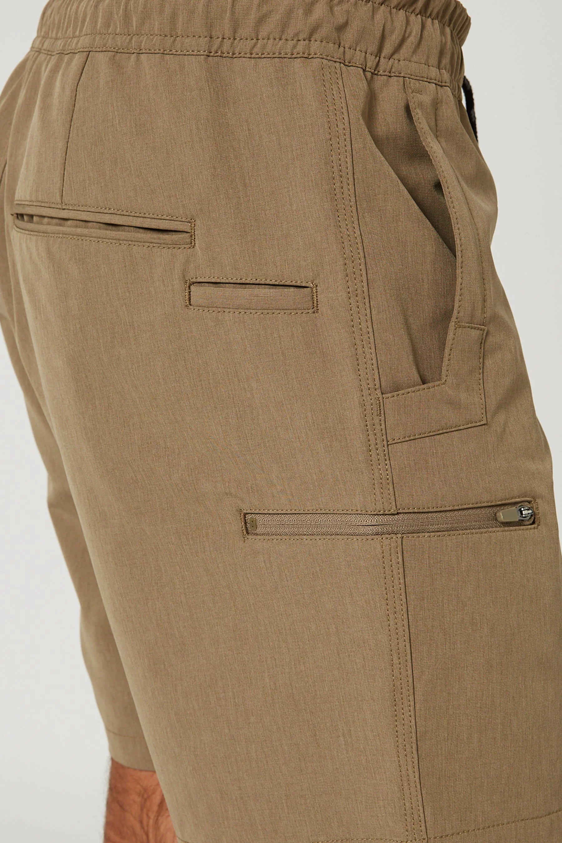 Jet-Lite Hybrid Walkshort - Khaki - Image 10
