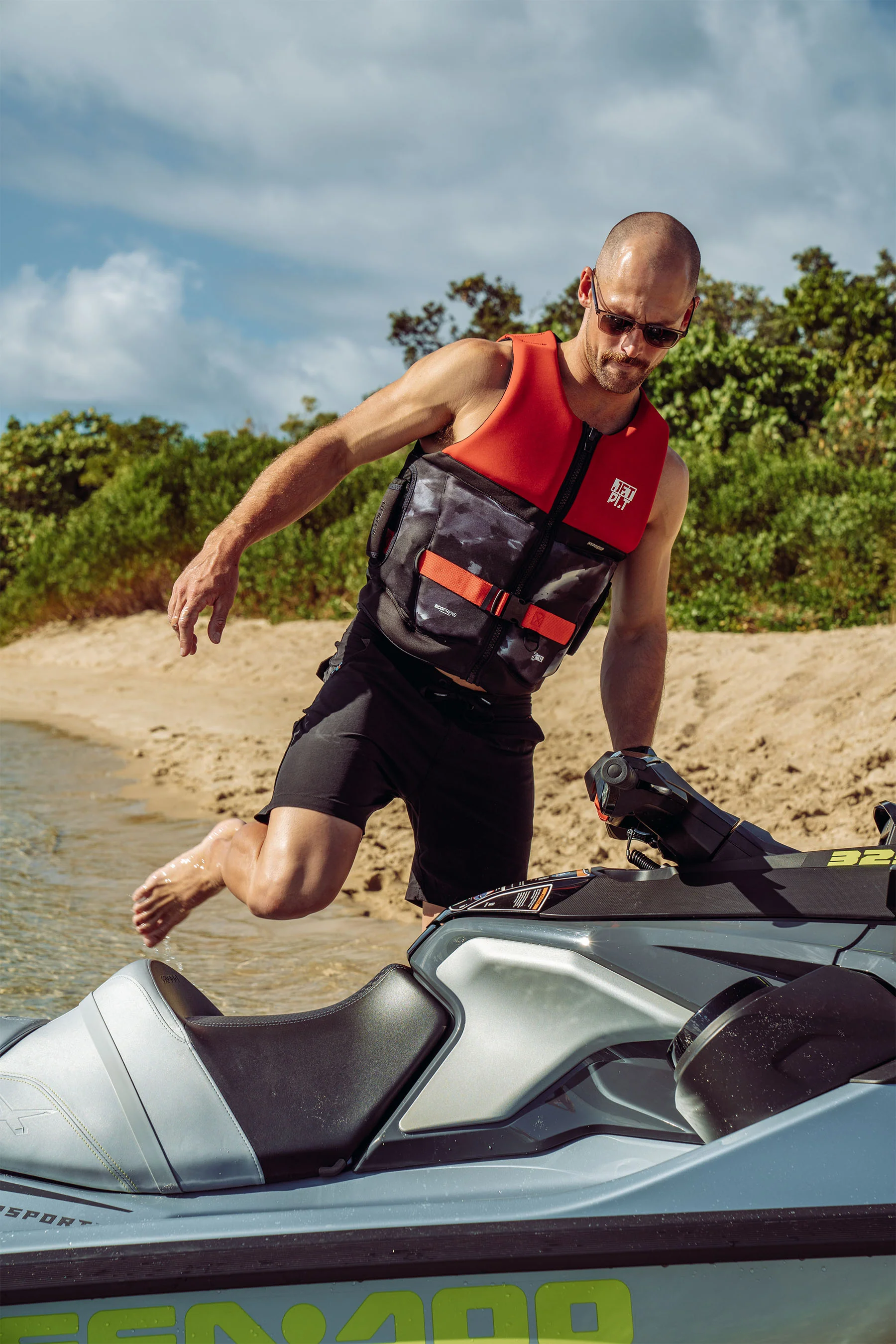 Jetpilot 360 Hyperflex Life Jacket - Red L50 - Image 3