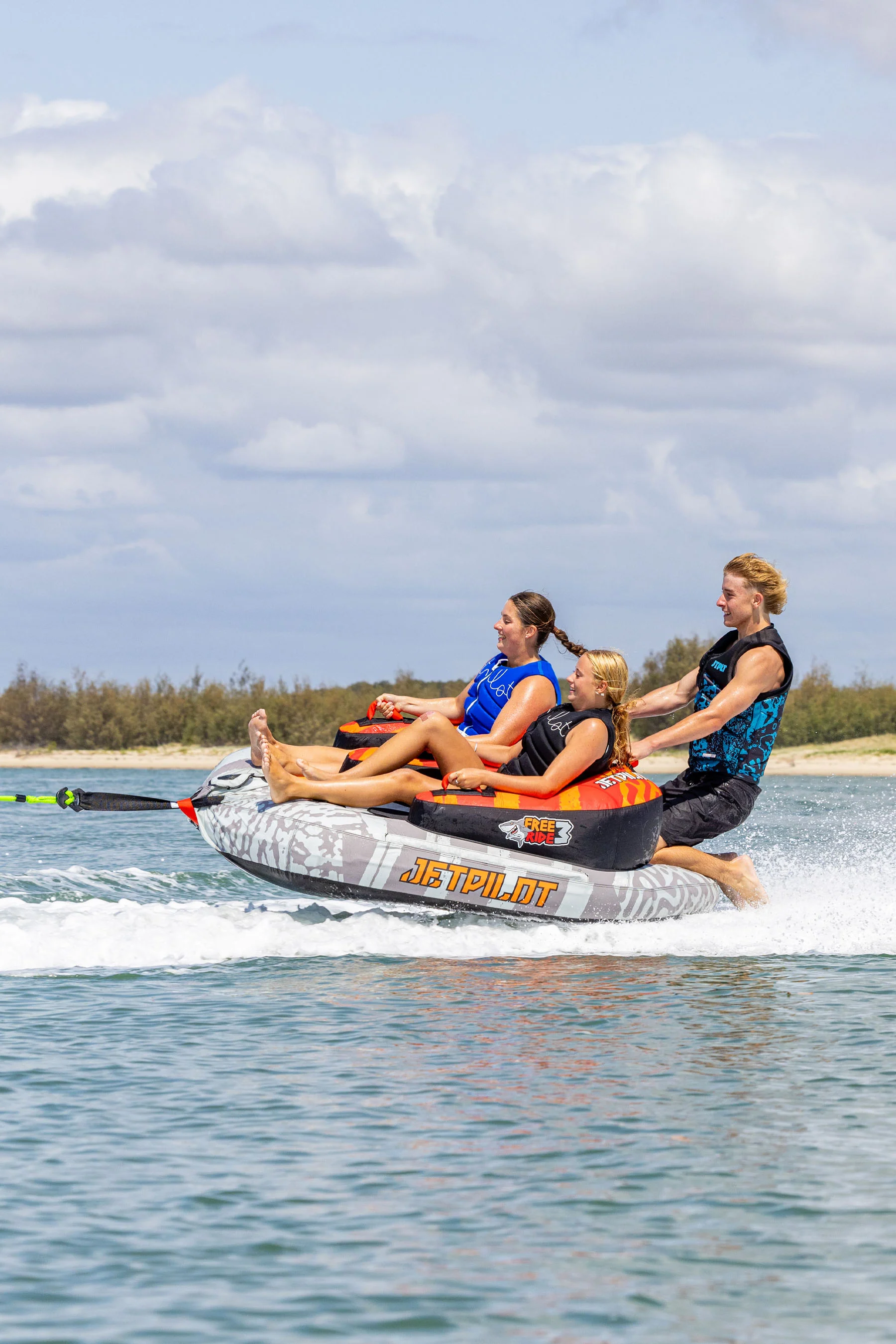 Jetpilot Freeride 3 Person Towable Tube - Grey/Orange - Image 5