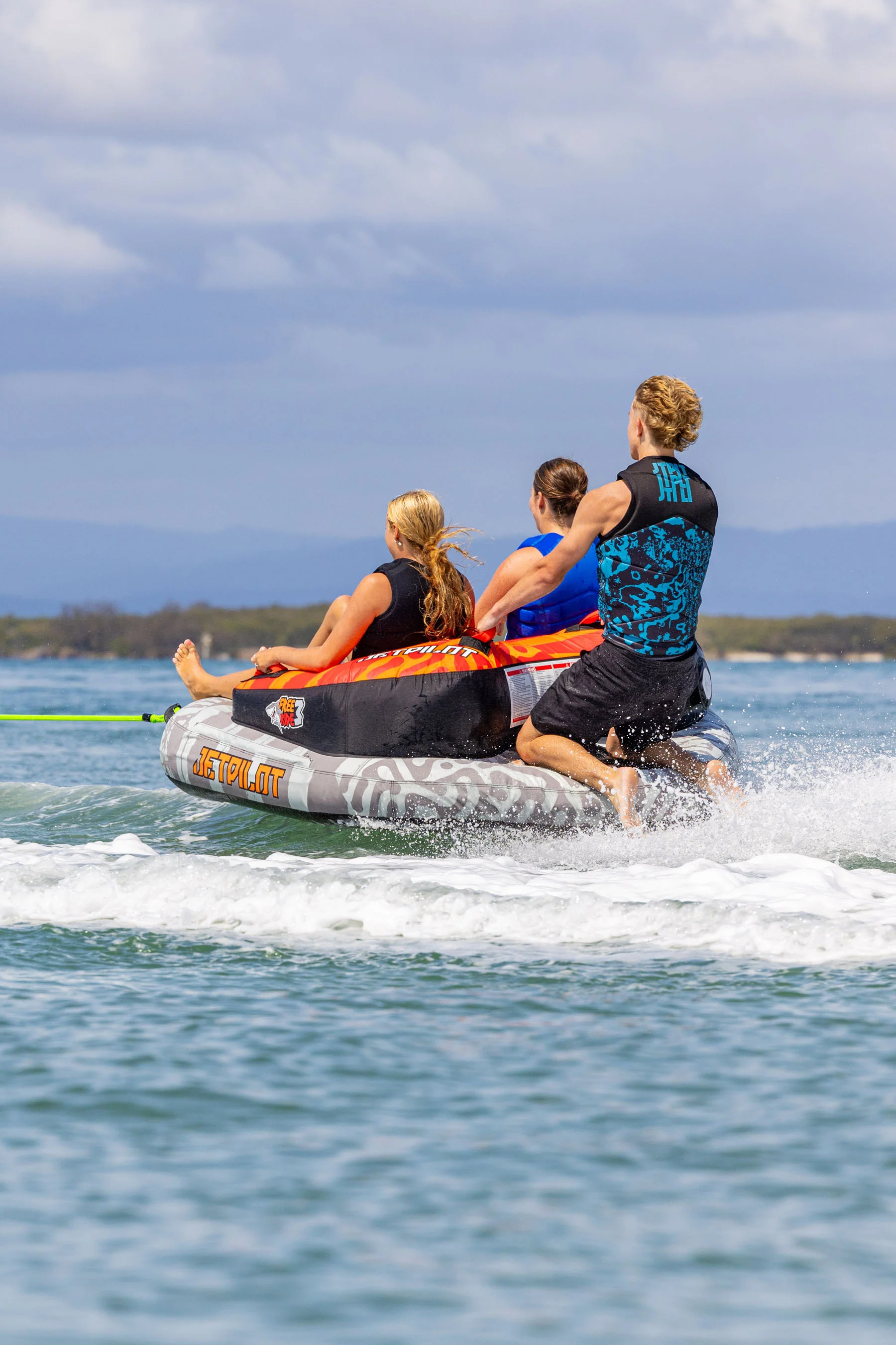 Jetpilot Freeride 3 Person Towable Tube - Grey/Orange - Image 6