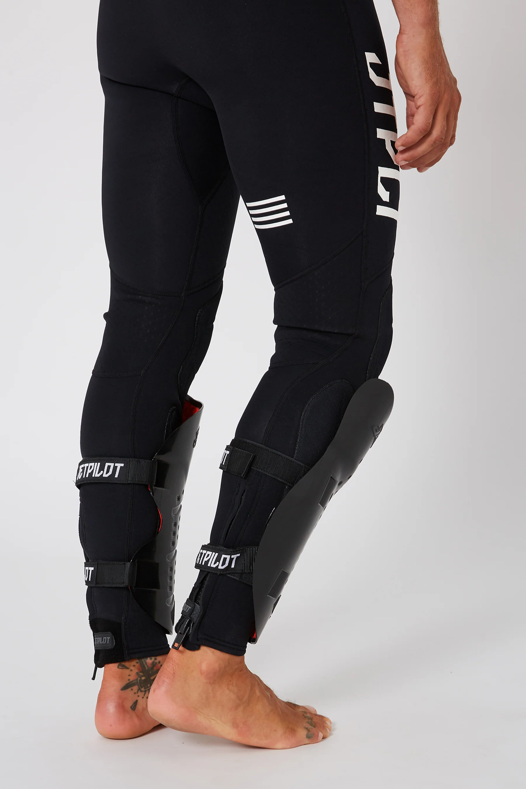 Jetpilot RX Protech Leg Guards - Black - Image 7