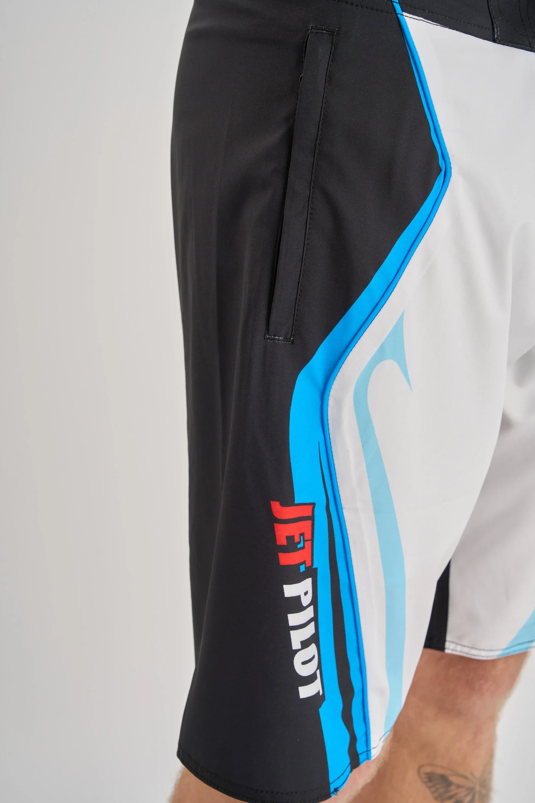 Jetpilot Pulse Streamliner Boardshort - Black/Blue - Image 6