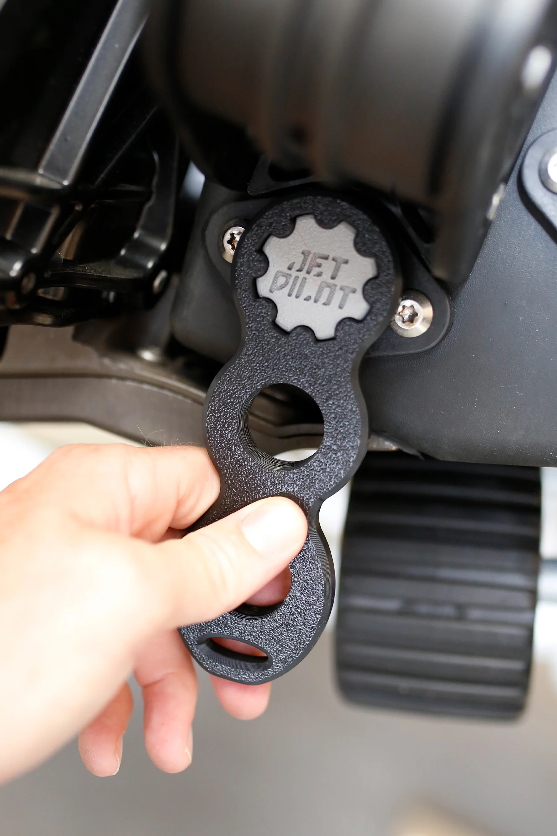 Jetpilot PWC Floating Bung Tool - Black - Image 2