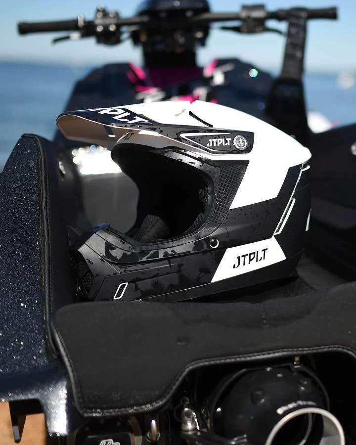 Jetpilot Vault Race Helmet - White - Image 4