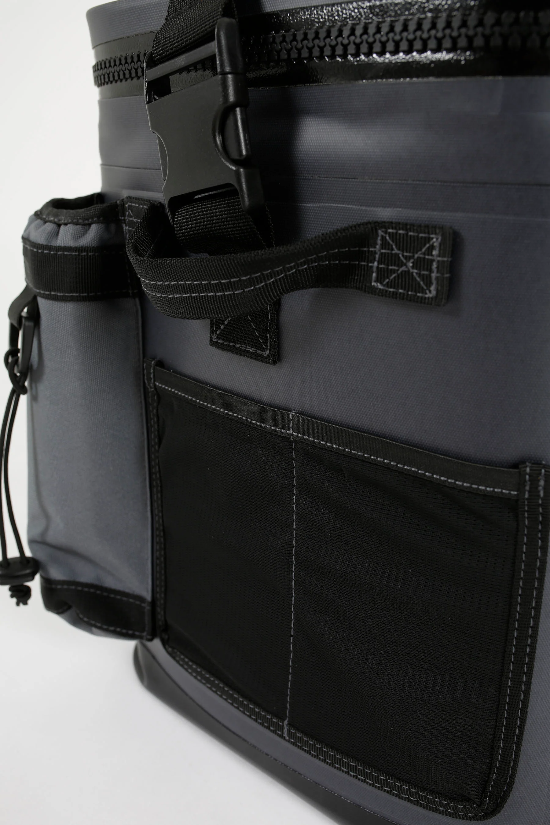 Jetpilot Venture Cooler - Charcoal - Image 12