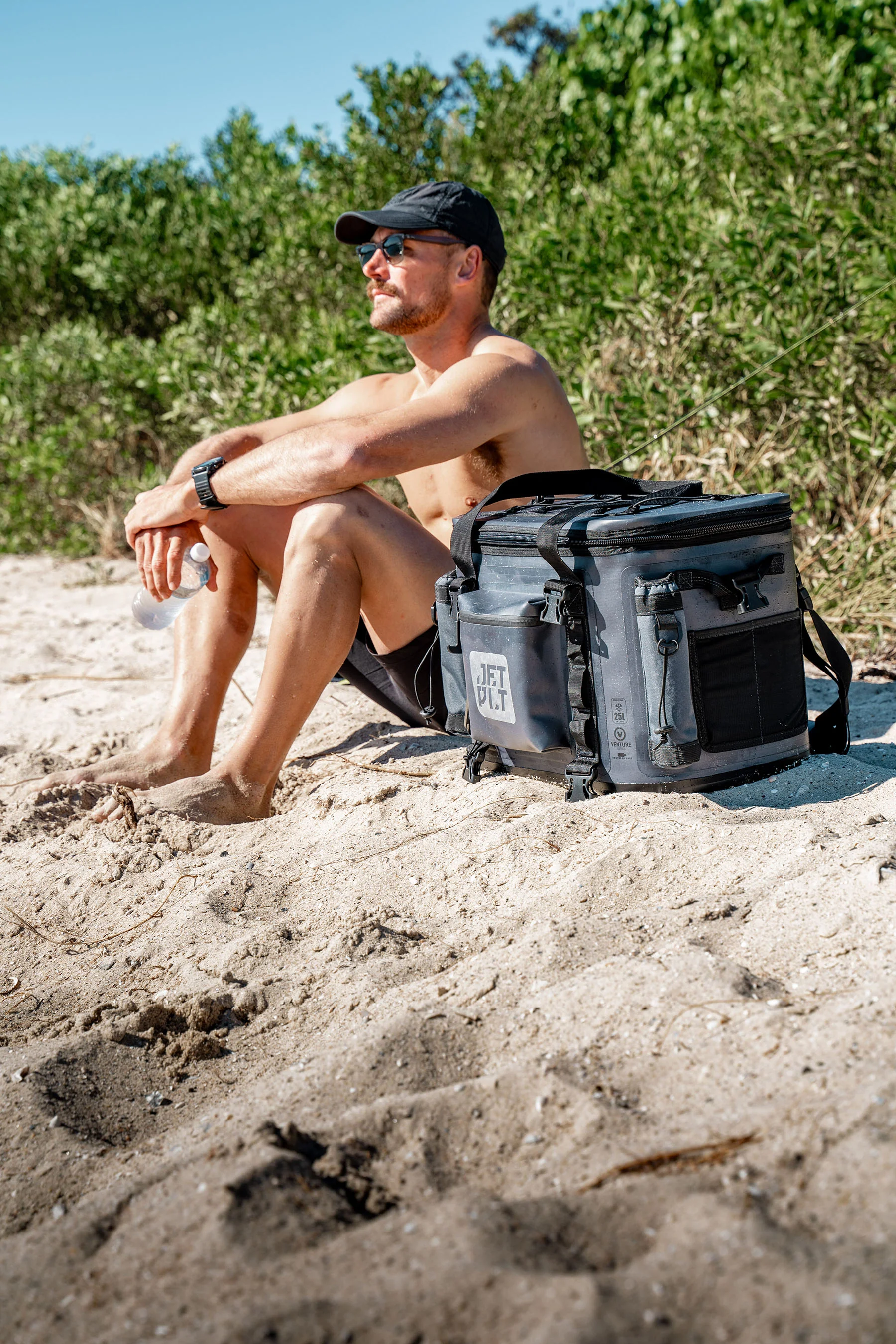 Jetpilot Venture Cooler - Charcoal - Image 7