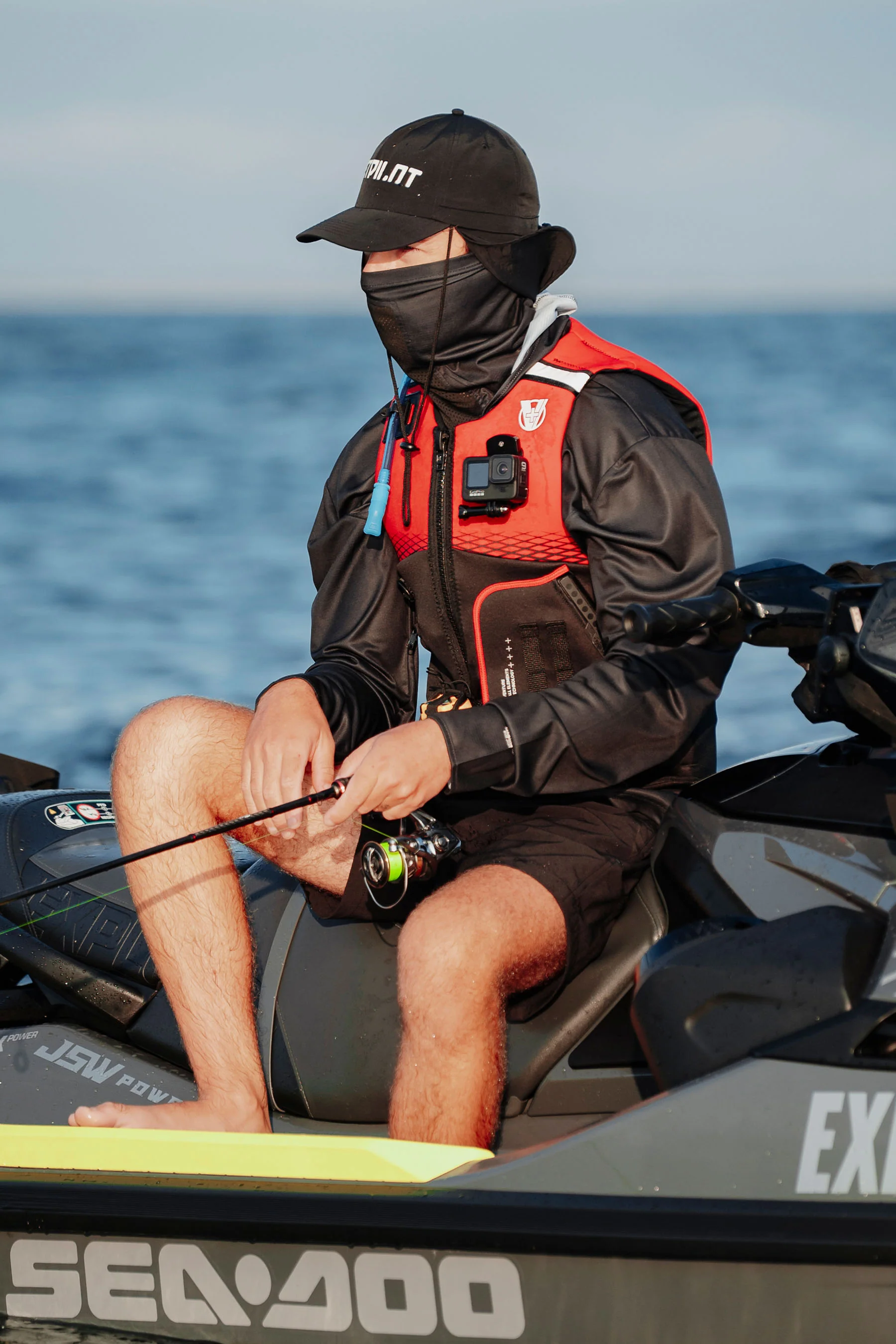 Jetpilot Venture Plus Mens Life Jacket - Red Level 50 - Image 2