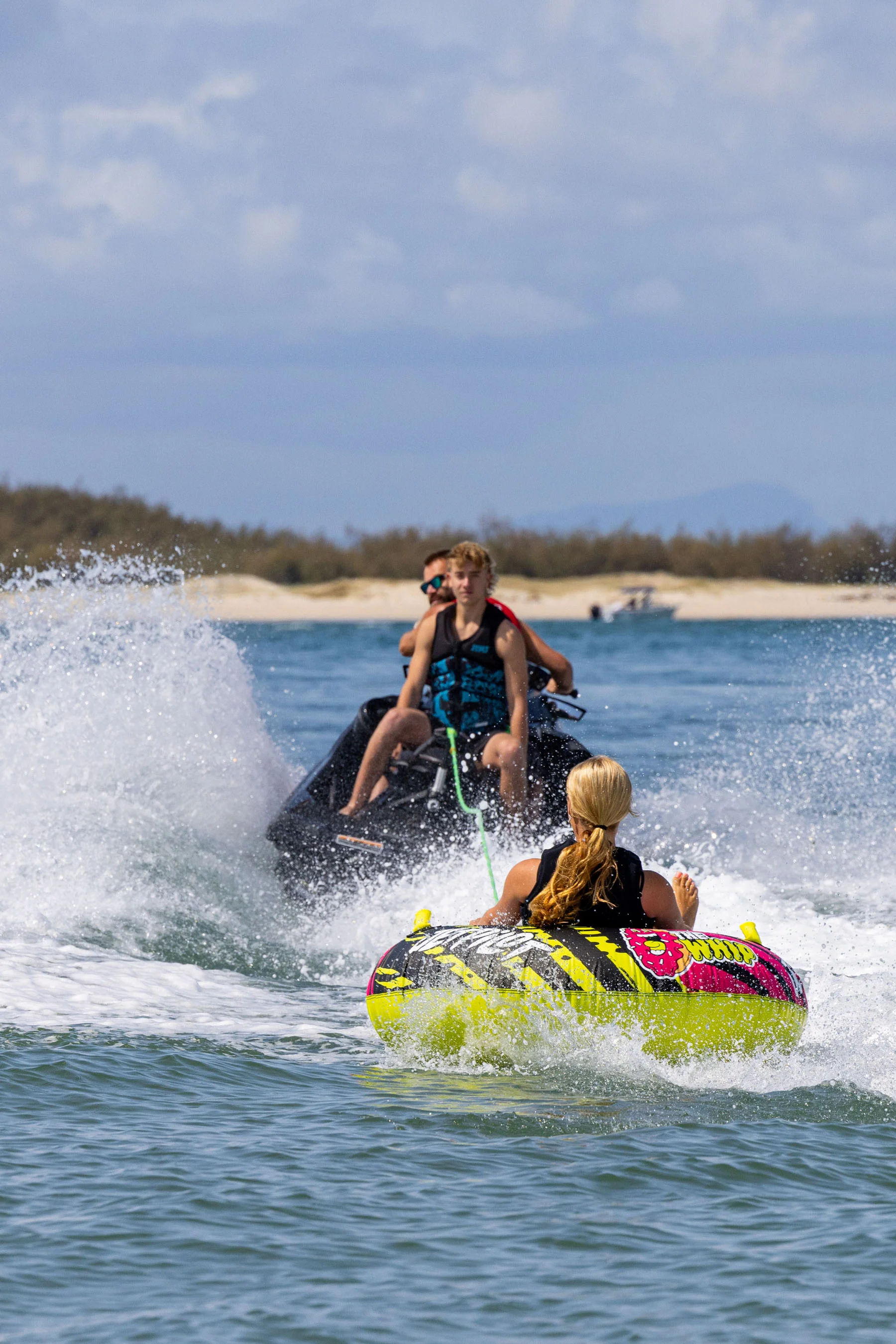 Jetpilot Whip 1 Person Towable Tube - Pink/Lime - Image 6