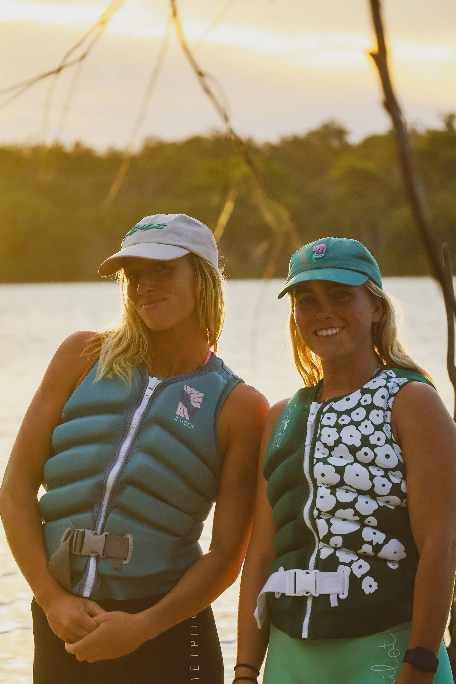 Jetpilot X1 Ladies Life Jacket - Isla - Green - Image 5