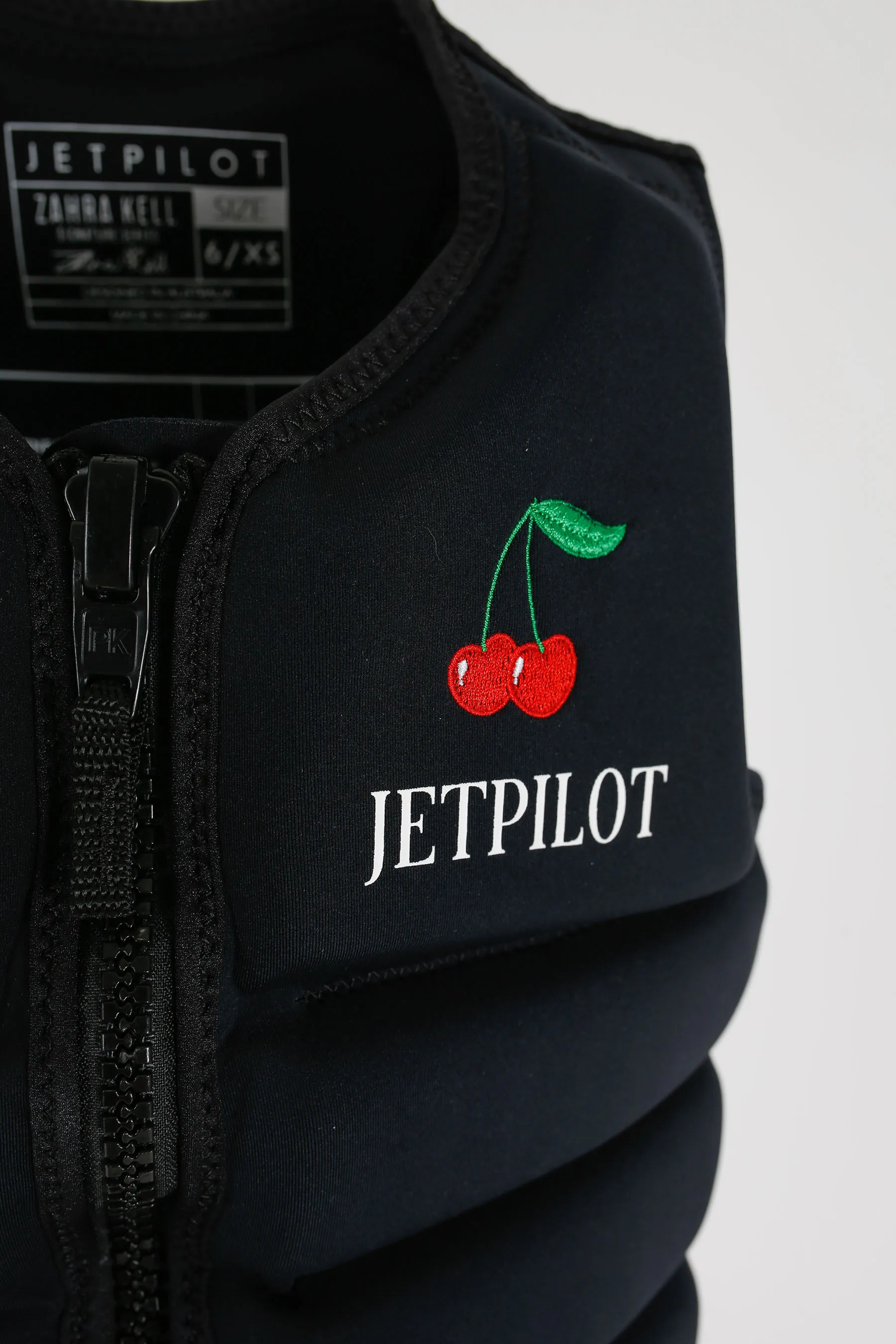 Jetpilot X1 Ladies Life Jacket - Zahra Kell Signature Series - Black - Image 7