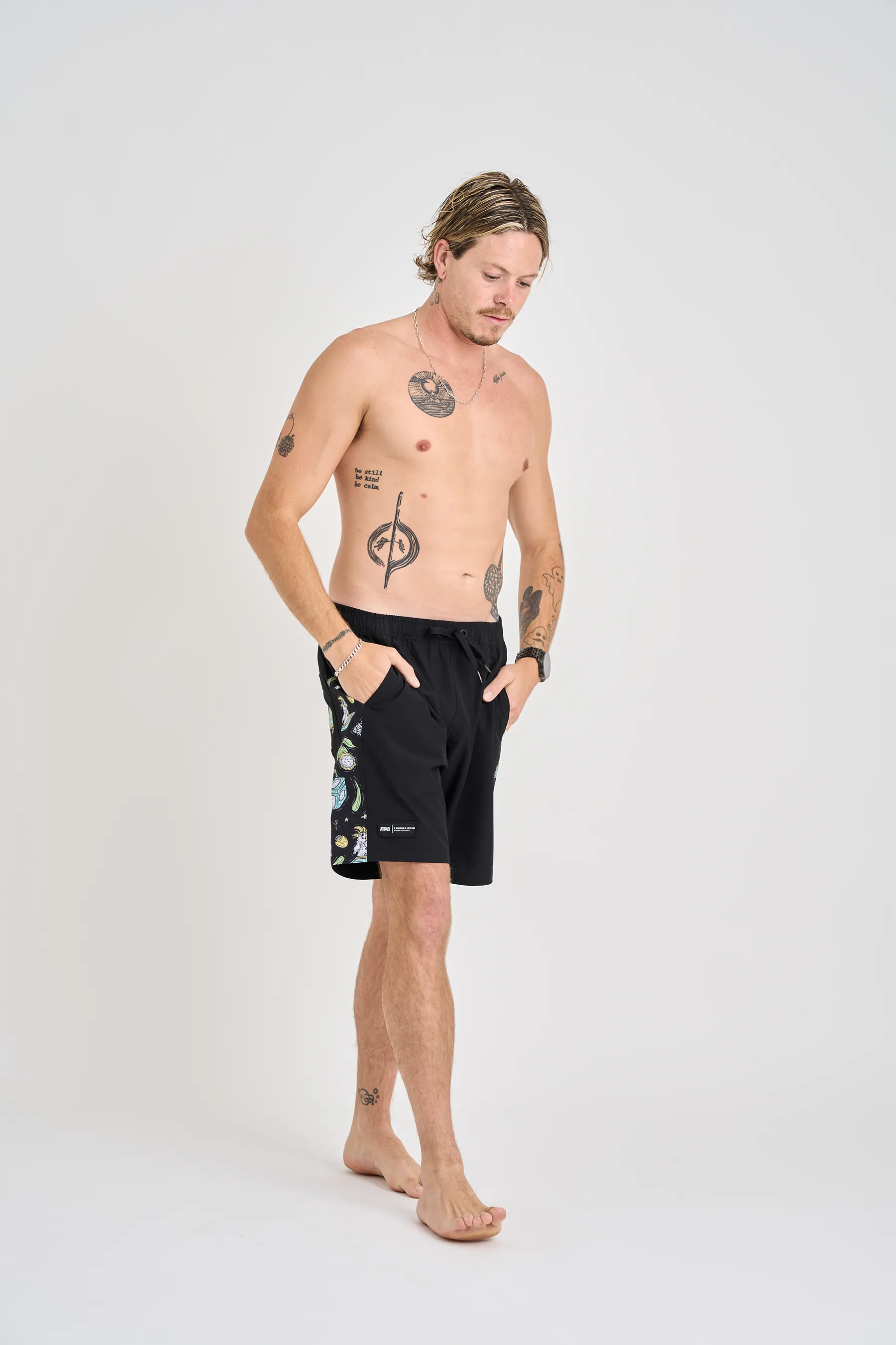 JTPLT x Tom Hadley - Boardshorts - Black - Image 15