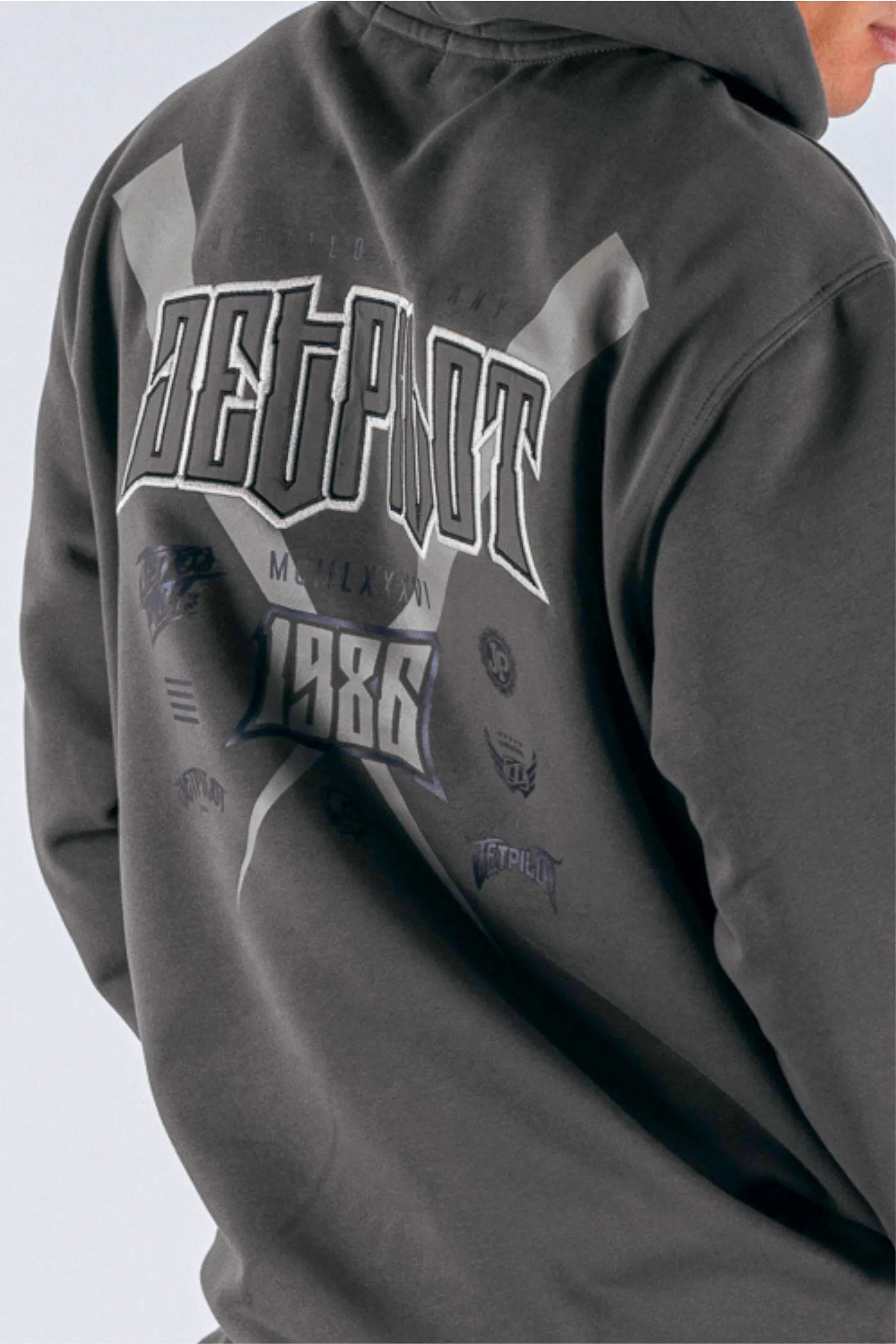 Jetpilot Legacy Pullover - Charcoal - Image 5